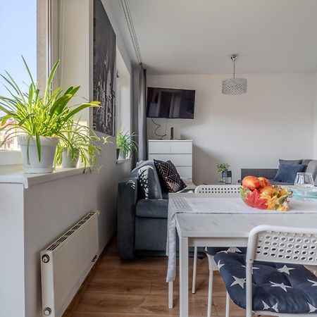 Wspomnienie Mlodosci Apartment Krakow Luaran gambar