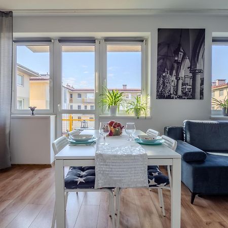 Wspomnienie Mlodosci Apartment Krakow Luaran gambar